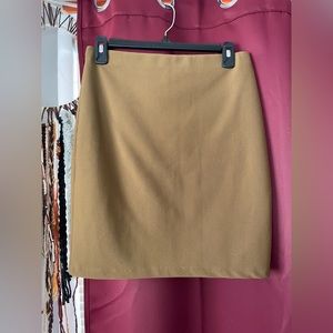 olive green/ pencil skirt / great condition/forever 21/MEDIUM